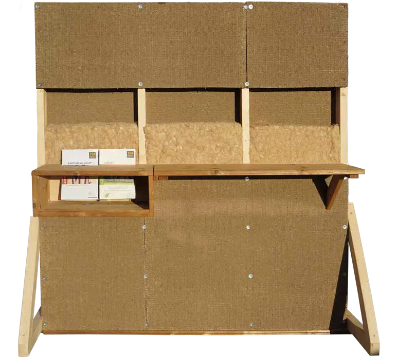 Construcción de tabique en seco con estructura de madera y placas de arcilla